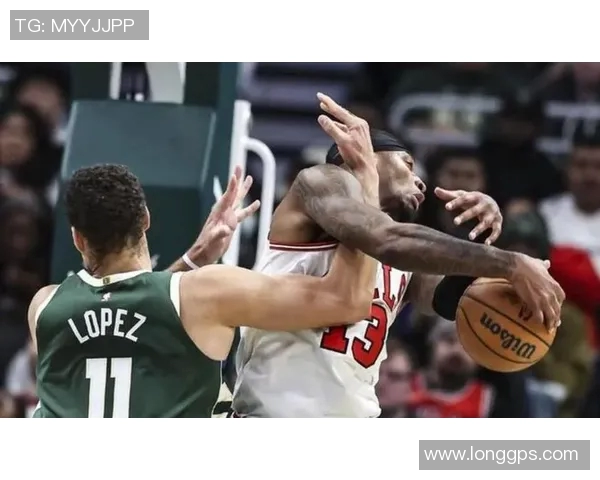 热火与公牛激战第4场争夺季后赛关键胜利的精彩对决